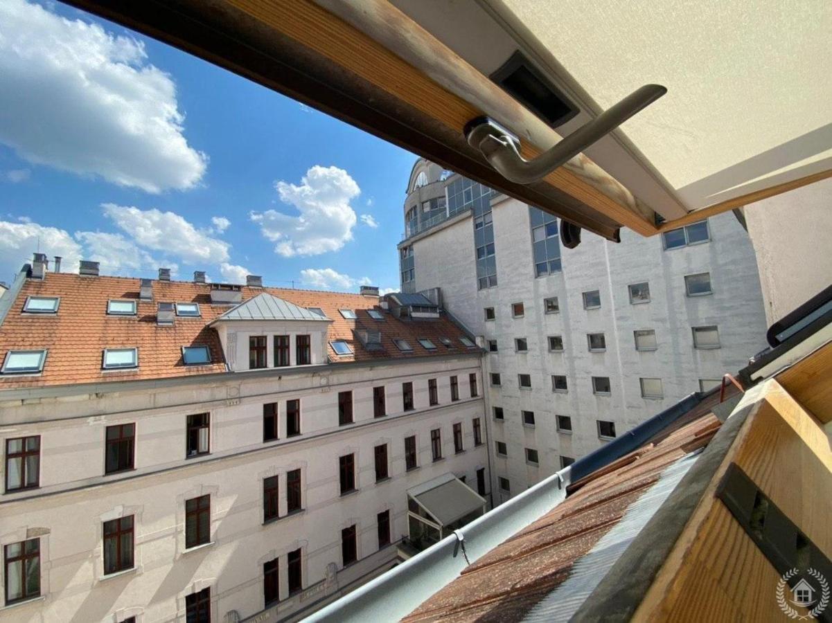 Downtown Gozsdu Vibe Apartments Budapeste Exterior foto